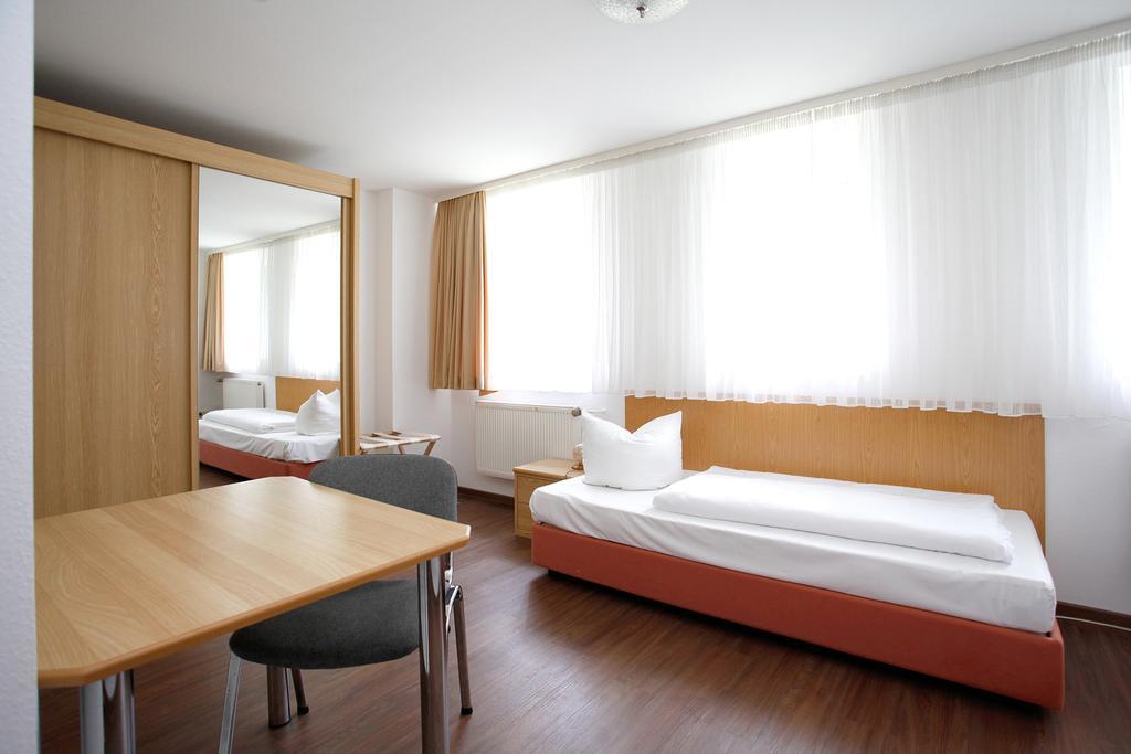 Hotel Heidenschanze Дрезден Екстер'єр фото